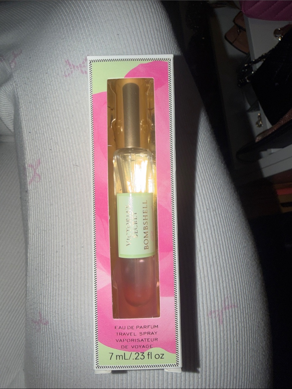Victoria's Secret Bombshell Bouquet 💐 Travel Spray -cute Packaging .23 fl oz 7mL
